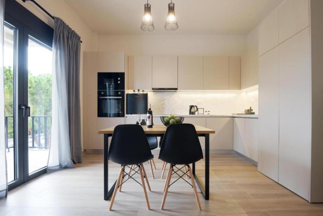 Aello Luxury Apartments Markópoulon Eksteriør bilde
